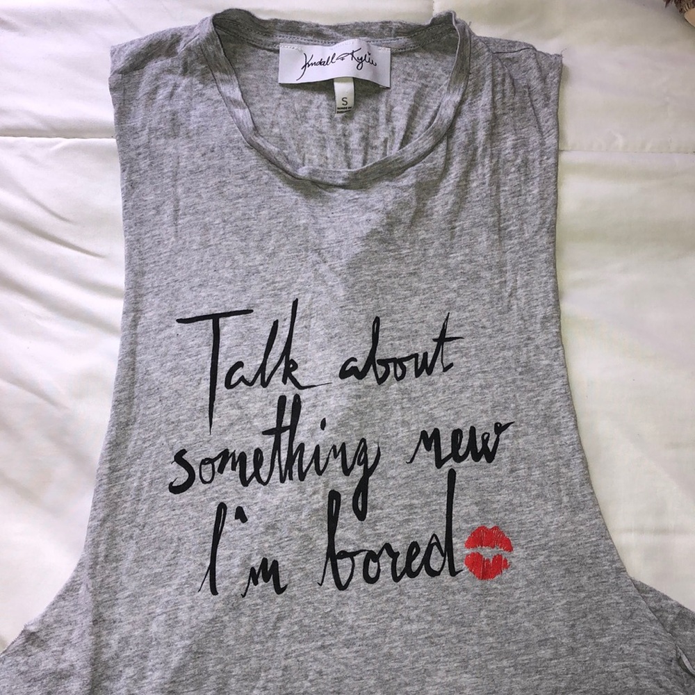Kendall&Kylie “Talk about something new I’m bored”